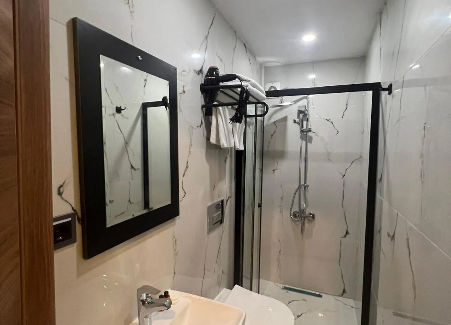 Seaway Hotel Κωνσταντινούπολη 2*,